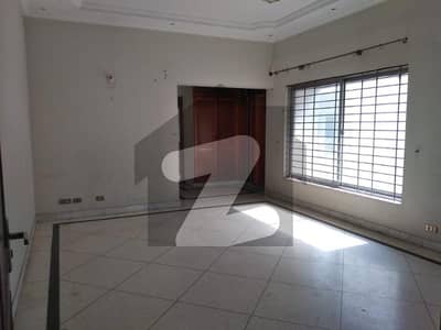 42-marla Corner Facing Park Most Beautiful Design Old Bungalow For Sale At Prime Location Of Model Town. 42-marla Corner Facing Park Most Beautiful Design Old Bungalow For Sale At Prime Location Of Model Town.