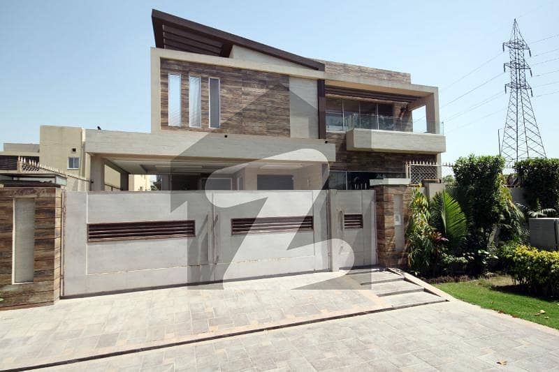 1 Kanal Beautiful House for Rent in Phase 2 DHA