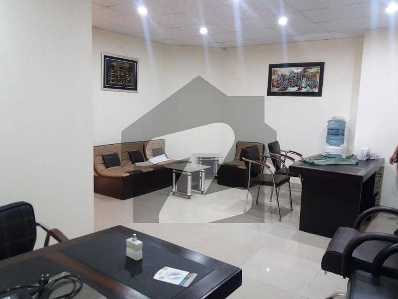 180 Sq Ft Office Rented To Qatar Company 25000 Per Month Main Boulevard Gulberg
