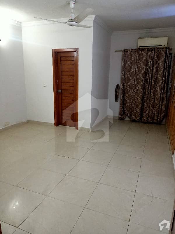 4 Bed Apartment For Sale In F-11