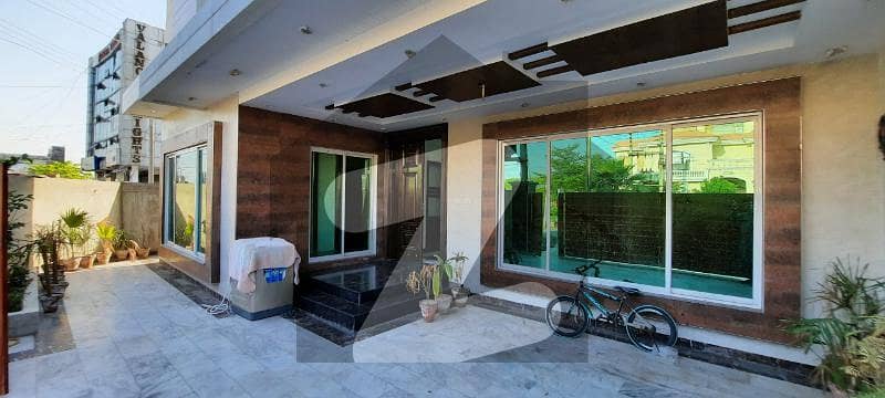 15 Marla Corner House For Sale 1 Year Old Available In Valencia Town Lahore