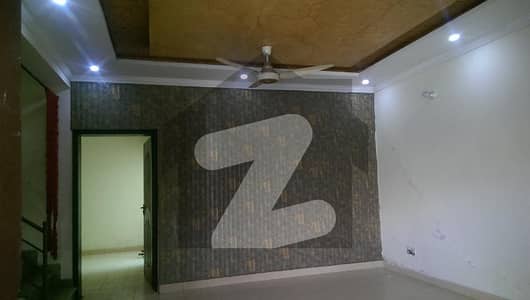 5 Marla Beautiful House For Rent In Khayabn E Amin 5 Marla Beautiful House For Rent In Khayabn E Amin
