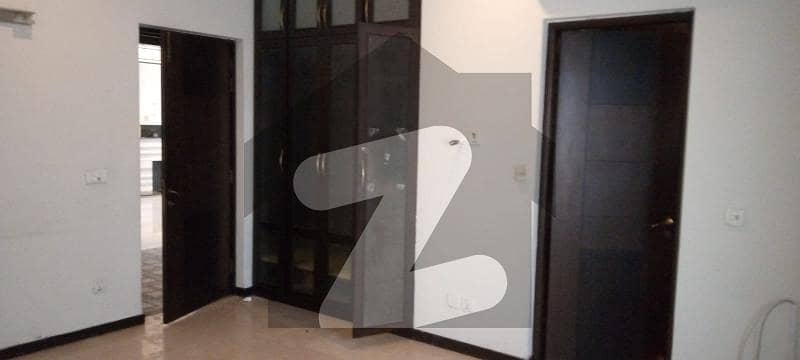 Beautiful 10 Marla House Available For Rent In Dha Phase 5 Lahore