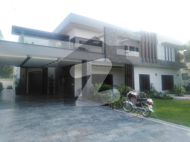 Unoccupied House Of 9000 Square Feet Is Available For Rent In Dha Defence