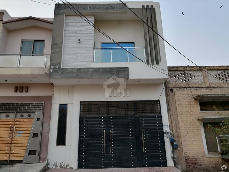 Centrally Located Upper Portion For Rent In Farid Town Available