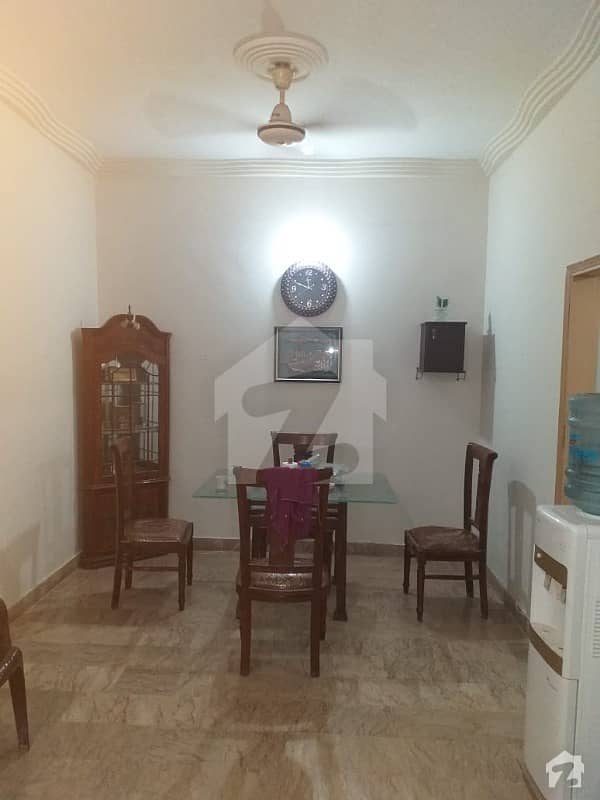 1044 Square Feet Upper Portion In Stunning Nazimabad - Block 5c Is Available For Sale