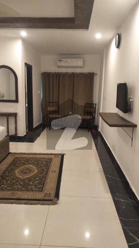 ڈی ایچ اے فیز 2 ڈیفنس (ڈی ایچ اے) لاہور میں 1 کمرے کا 2 مرلہ فلیٹ 75 ہزار میں کرایہ پر دستیاب ہے۔