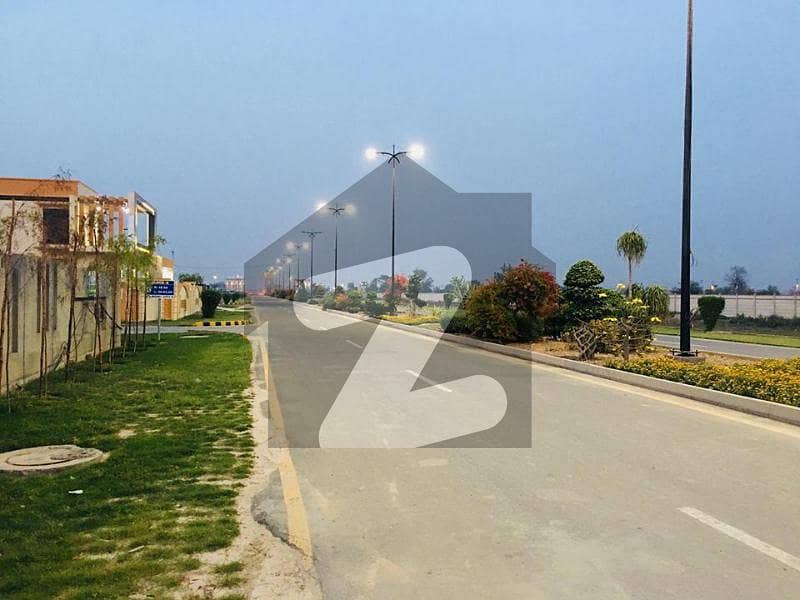 ماڈل سٹی ٹو ستیانہ روڈ فیصل آباد میں 10 مرلہ رہائشی پلاٹ 60 لاکھ میں برائے فروخت۔