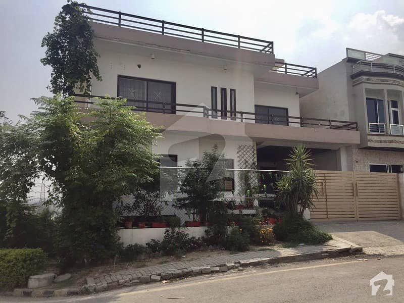 12 Marla Double Category House For Sale