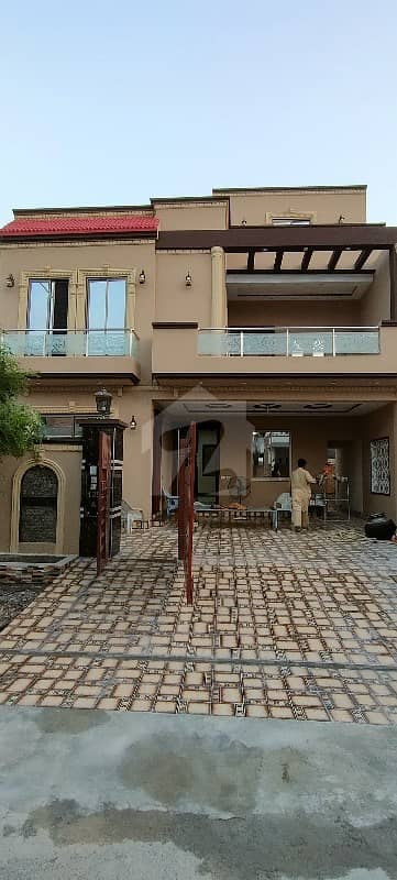 10 Marla Brand New House For Sale In Nasheman-e -Iqbal Phase 2 Lahore