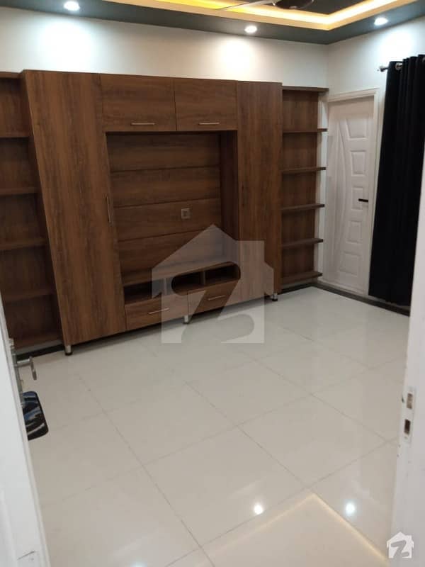 Flat Of 3 Marla Available For Rent In Gulberg Greens