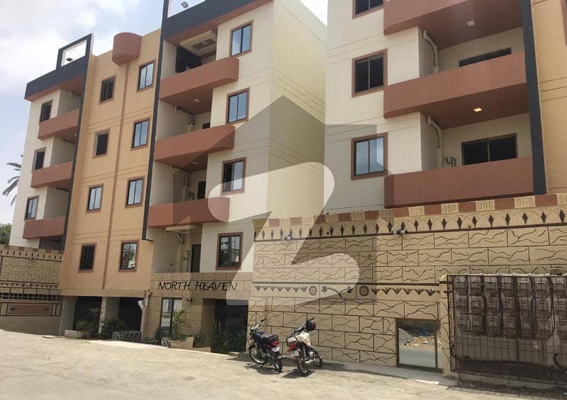 نارتھ ناظم آباد ۔ بلاک بی نارتھ ناظم آباد کراچی میں 4 کمروں کا 7 مرلہ فلیٹ 1.75 کروڑ میں برائے فروخت۔