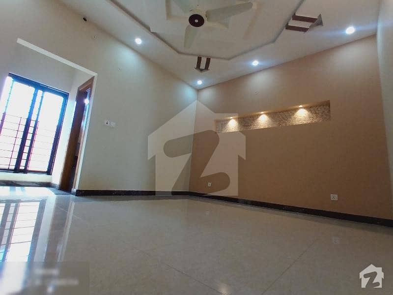 NEW FAMILY FLAT FOR RENT IN BAHRIA TOWN PHASE 8 RAWALPINDI