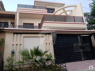 اوپی ایف ہاوسنگ سکیم پشاور میں 6 کمروں کا 8 مرلہ مکان 3.3 کروڑ میں برائے فروخت۔