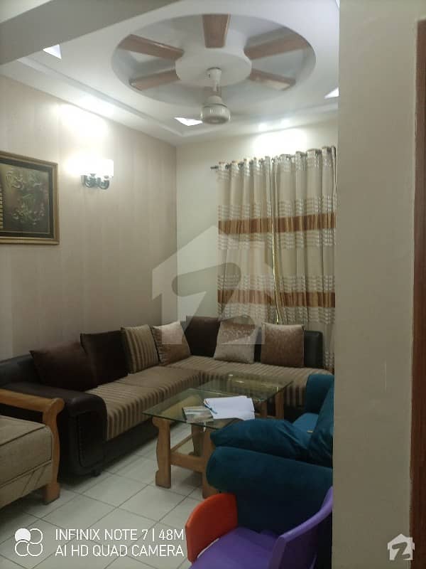 جوہر ٹاؤن فیز 2 - بلاک ایم جوہر ٹاؤن فیز 2 جوہر ٹاؤن لاہور میں 4 کمروں کا 4 مرلہ مکان 1.1 کروڑ میں برائے فروخت۔