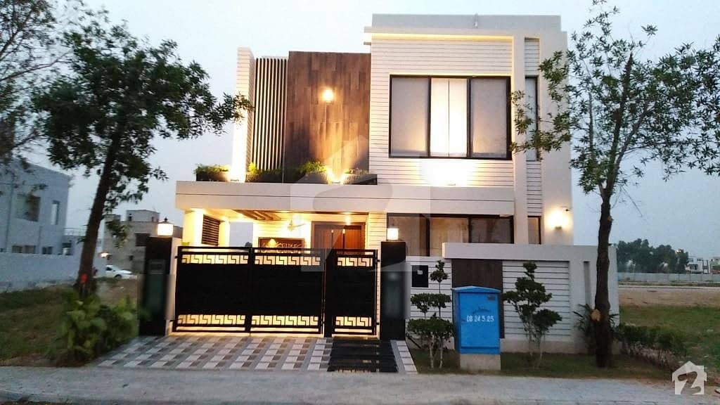 8 Marla Furnished Beautiful House Located In C Block Facing Monument Super Hot Location