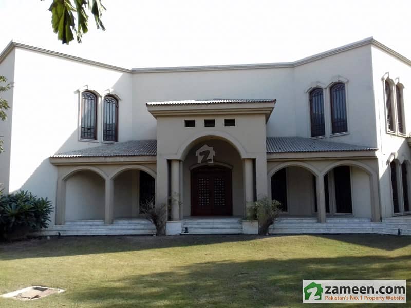 4 Kanal House With Basement In EME Society For Sale