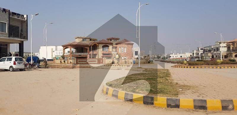 Corner Plot Opposite Masjid Corner Plot Opposite Masjid