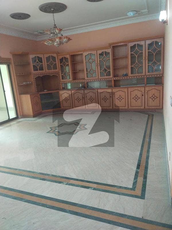 1 Kanal Double Storey Beautiful House For Rent