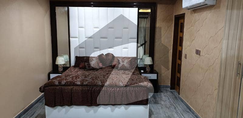 بحریہ ٹاؤن ۔ سیکٹر ایف بحریہ ٹاؤن لاہور میں 1 کمرے کا 2 مرلہ فلیٹ 60 لاکھ میں برائے فروخت۔