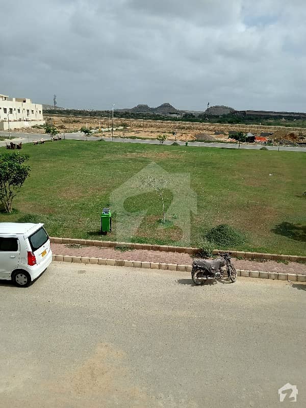 240 Sqy Plot Available For Sale In Block A,c,d,p