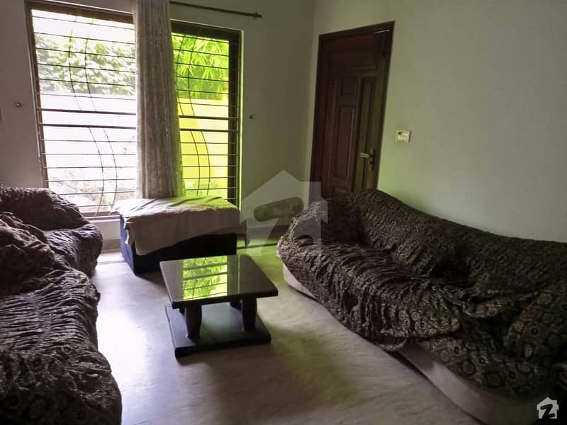 روز گارڈن بحریہ ٹاؤن لاہور میں 3 کمروں کا 5 مرلہ مکان 1.55 کروڑ میں برائے فروخت۔