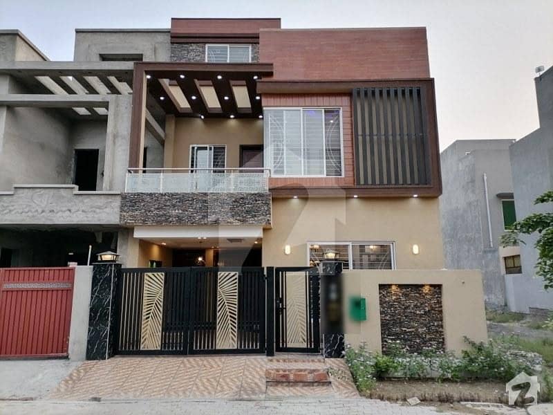 5 Marla Brand New House For Sale In Bahria Town