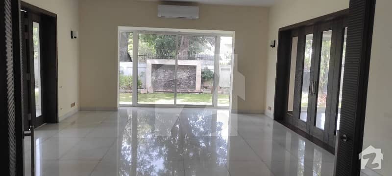 4 Kanal Brand New 3 Storey House For Rent Urgent Shifting (f-8)