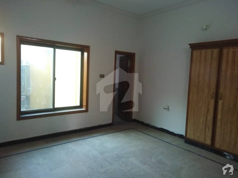 5 Marla House Up For Rent In Hayatabad