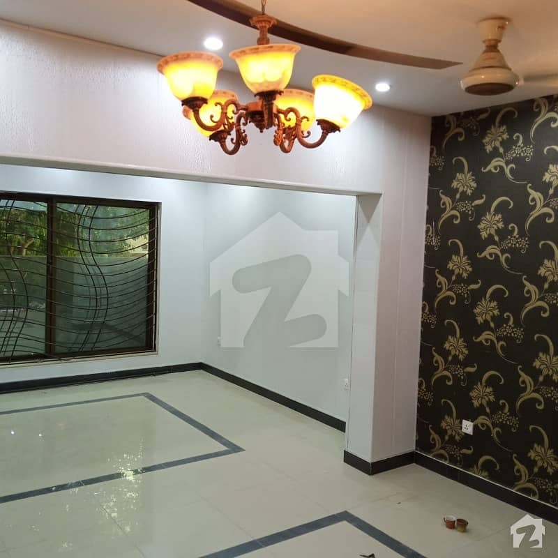 Centrally Located Upper Portion In Bahria Town Phase 8 - Block C Is Available For Rent