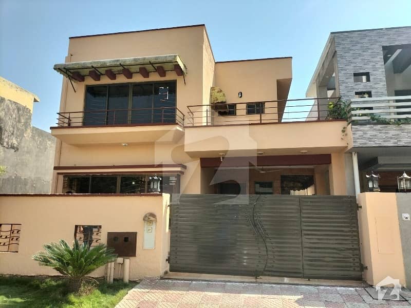 Gorgeous 2250 Square Feet House For Sale Available In Bahria Town Phase 6