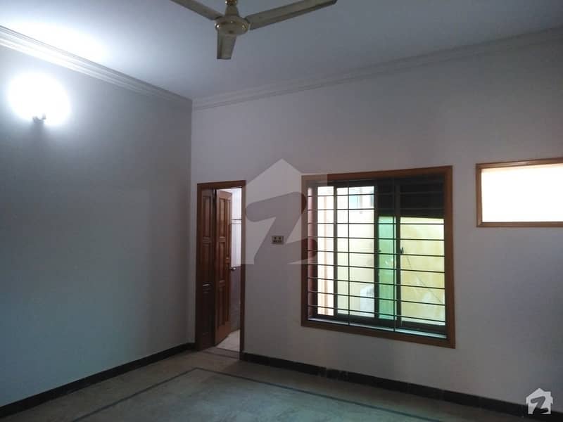 5 Marla House In Hayatabad Phase 7 For Rent At Good Location