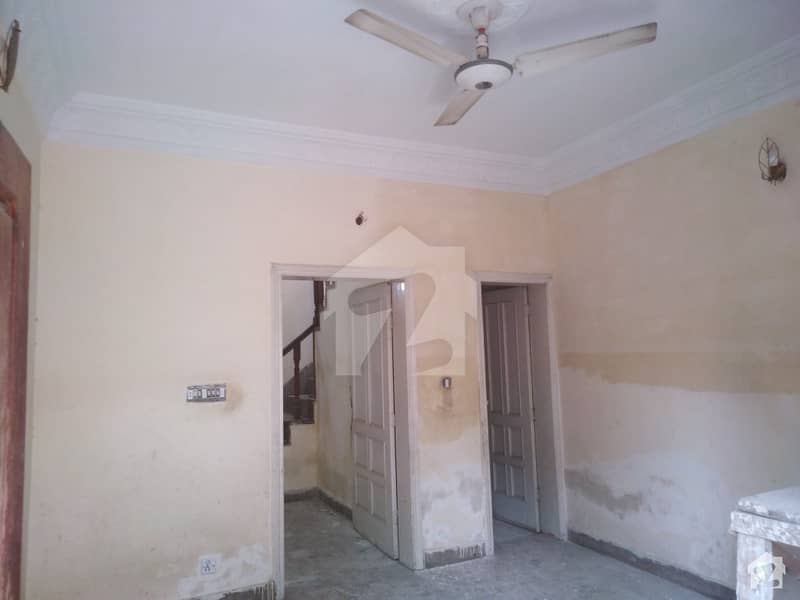 House Sized 5 Marla Is Available For Sale In Hayatabad