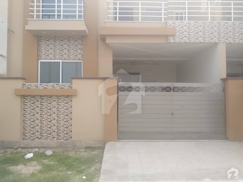 ایڈن آرچرڈ بلاک وائی ایڈن آچرڈ فیصل آباد میں 3 کمروں کا 5 مرلہ مکان 1.25 کروڑ میں برائے فروخت۔