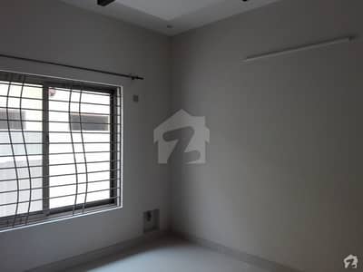 Lower Portion Of 7 Marla Available For Rent In Gulraiz Housing Scheme