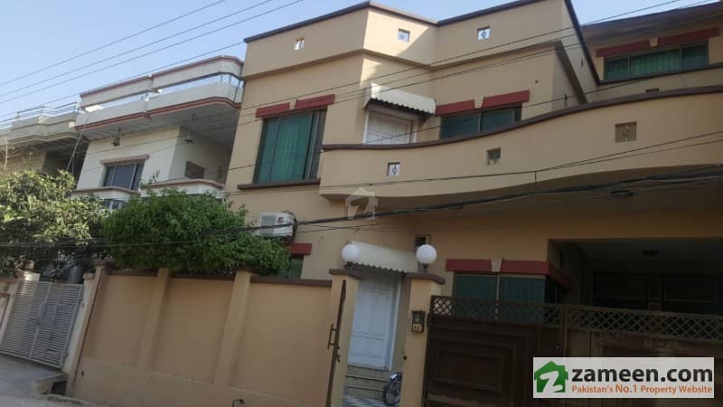 پشاور روڈ راولپنڈی میں 6 کمروں کا 10 مرلہ مکان 2. 45 کروڑ میں برائے فروخت۔