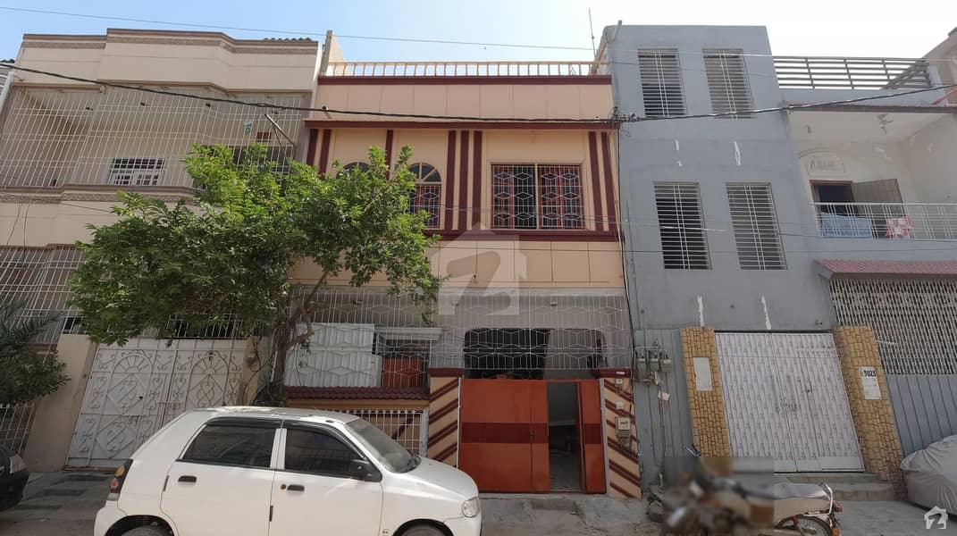 سکیم 33 کراچی میں 4 کمروں کا 5 مرلہ مکان 1.35 کروڑ میں برائے فروخت۔