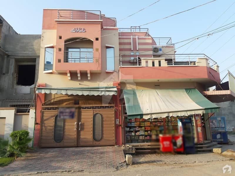 10 Marla Corner Triple Storey House For Sale 10 Marla Corner Triple Storey House For Sale