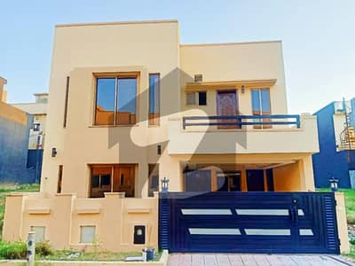 بحریہ ٹاؤن فیز 8 بحریہ ٹاؤن راولپنڈی راولپنڈی میں 5 کمروں کا 7 مرلہ مکان 1.65 کروڑ میں برائے فروخت۔ بحریہ ٹاؤن فیز 8 بحریہ ٹاؤن راولپنڈی راولپنڈی میں 5 کمروں کا 7 مرلہ مکان 1.65 کروڑ میں برائے فروخت۔
