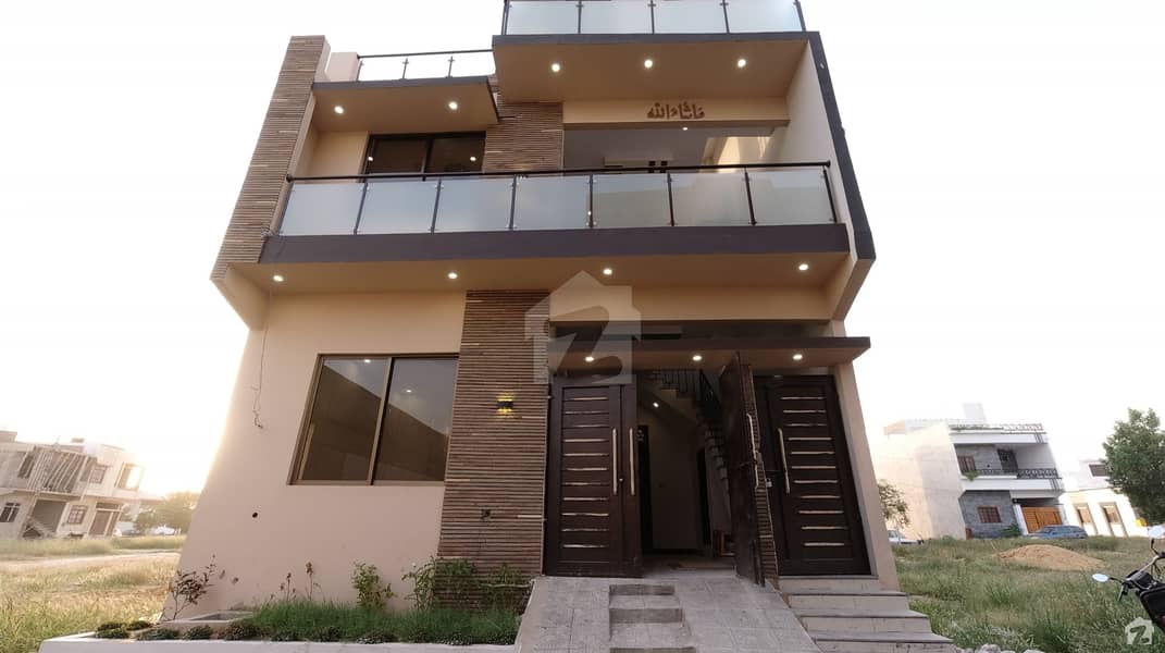 Brand New Architecture Design Double Story 120 Sq Bungalow In Available For Sale Opposite To Rimjim