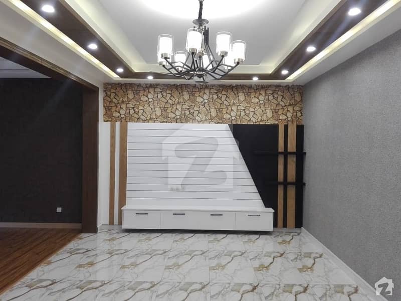 500 Square Feet Flat Is Available For Sale In Bahria Town