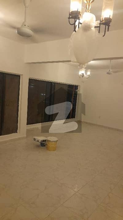 ڈی ایچ اے فیز 5 ڈی ایچ اے کراچی میں 3 کمروں کا 10 مرلہ فلیٹ 1.35 لاکھ میں کرایہ پر دستیاب ہے۔ ڈی ایچ اے فیز 5 ڈی ایچ اے کراچی میں 3 کمروں کا 10 مرلہ فلیٹ 1.35 لاکھ میں کرایہ پر دستیاب ہے۔