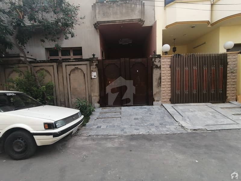 Wapda Town House Sized 1125 Square Feet For Sale