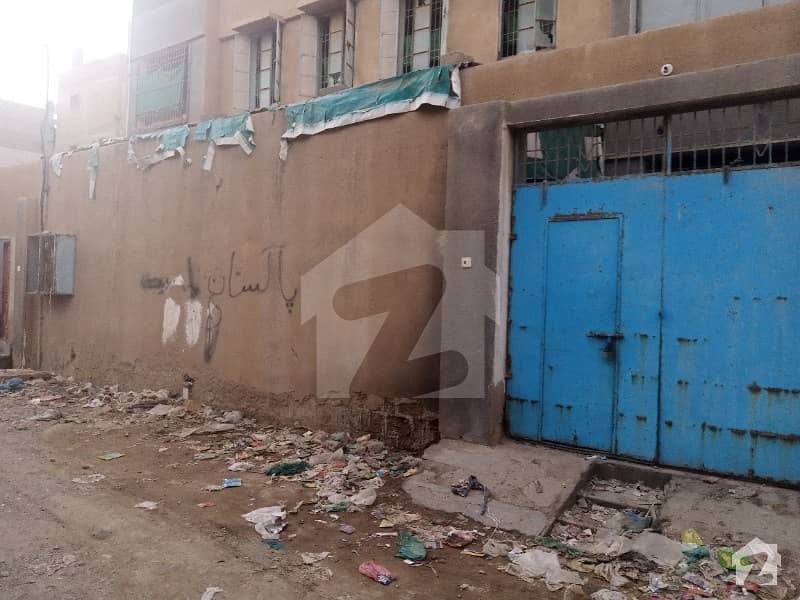 کورنگی انڈسٹریل ایریا کورنگی کراچی میں 4 کمروں کا 10 مرلہ مکان 3.5 کروڑ میں برائے فروخت۔