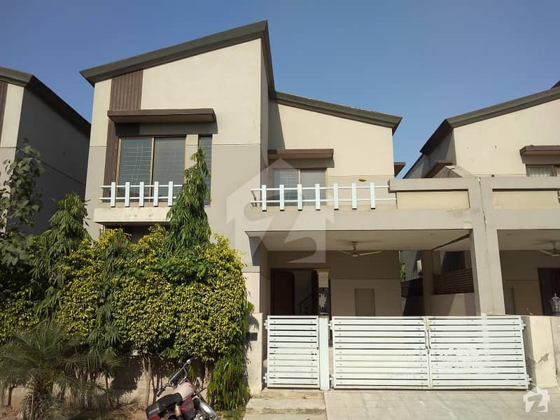 10 Marla House Situated In Divine Gardens For Rent