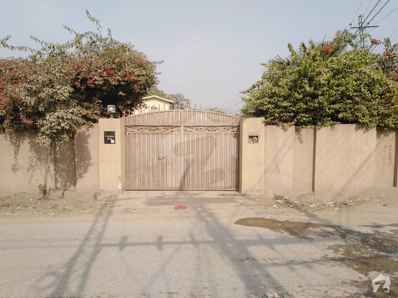 Buy A Great 34 Marla House In A Prime Spot Of Peshawar