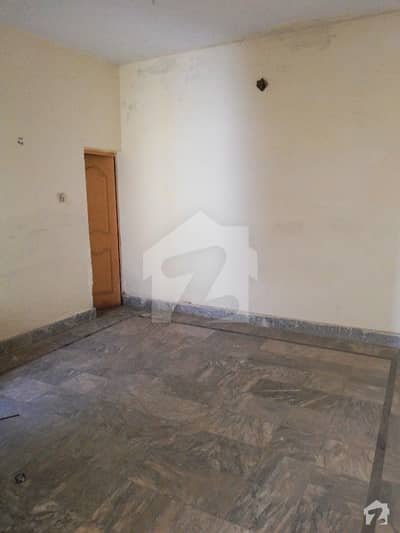 Prominently-Located 1125 Square Feet House Available In Qainchi Mor