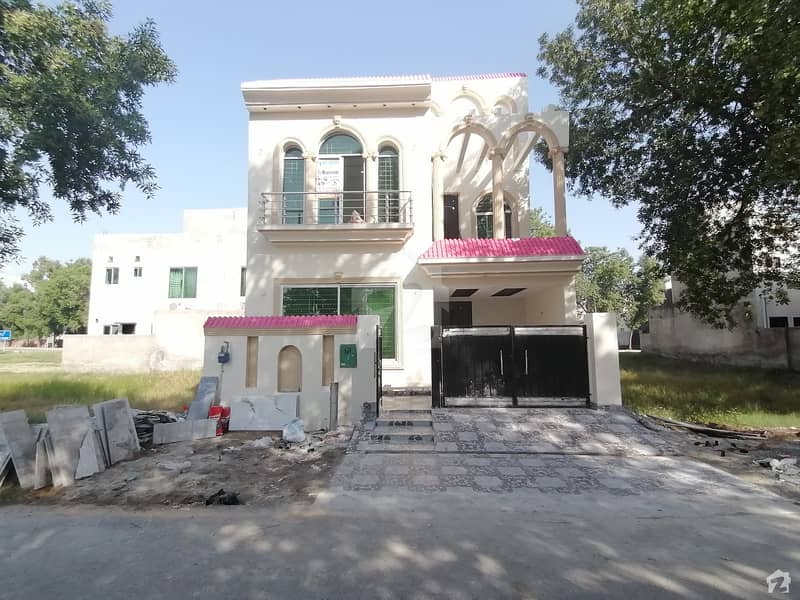 House Of 5 Marla In Bahria Nasheman For Sale