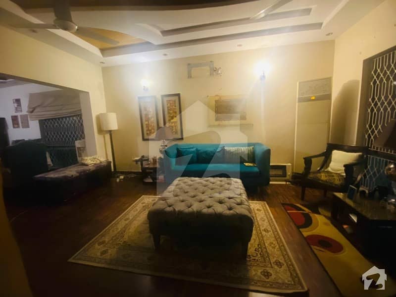 10- Marla, 3- Bedroom's, Beautiful Renovated House For Available Sale In Askari-08 Lahore Cantt
