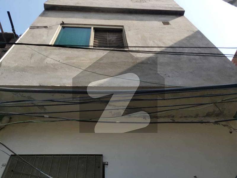 قادری کالونی لاہور میں 3 کمروں کا 3 مرلہ مکان 48 لاکھ میں برائے فروخت۔